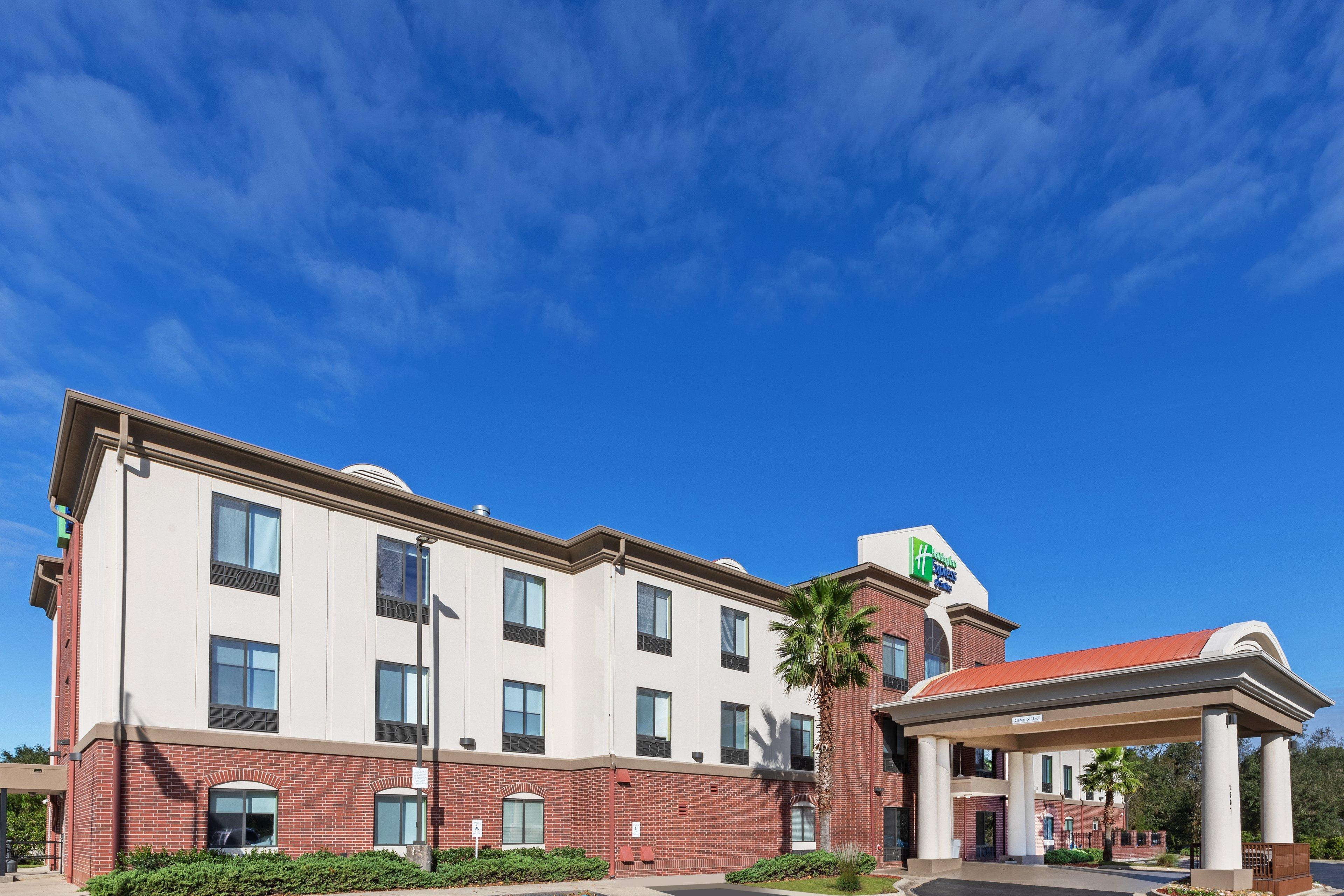 Holiday Inn Express Hotel & Suites Picayune By Ihg Exterior photo