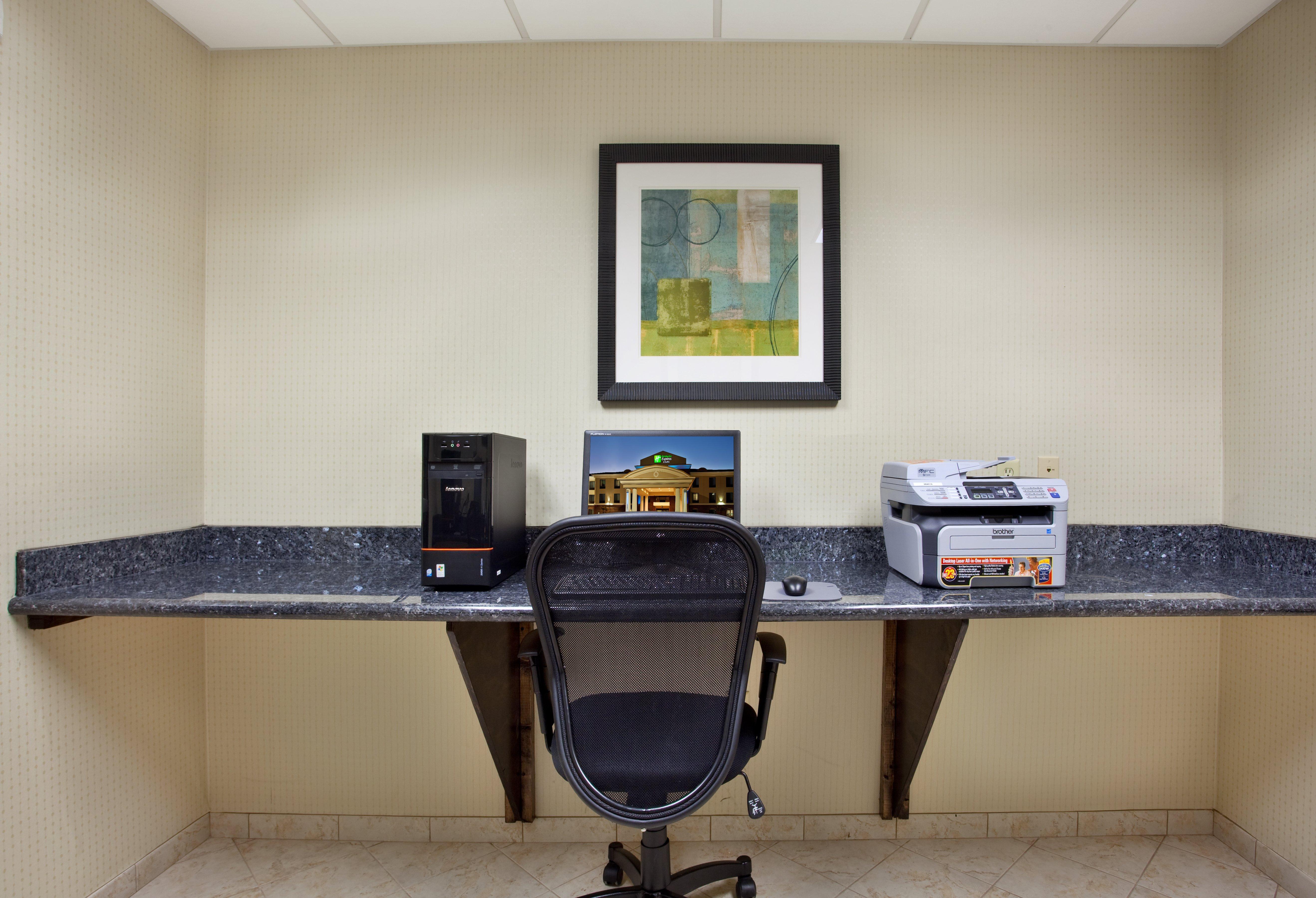 Holiday Inn Express Hotel & Suites Picayune By Ihg Exterior photo